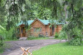 Welcome to wapiti mountain cabin! Log Cabins In Cody Wy Yellowstone Cabin Rentals Shoshone Lodge