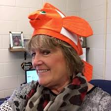 French toast egg in a hole will change breakfast FOREVER. Get the recipe:  http://dlsh.it/YiFfRY5