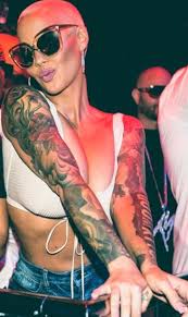 Pin By Milly4bri On Yatted Amber Rose Amber Rose Tattoo Bald Women