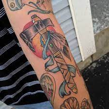 Pin By Anthony Sanchez On Art Tomahawk Tattoo Traditional Axe Tattoo Tattoos
