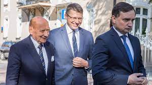 Rozwój rzeszowa zamierza wystawić kandydata wspólnie z pozostałymi środowiskami będącymi w. Prezydent Rzeszowa Poparl W Wyborach Wiceministra Warchola Wczesniej Mial Byc Jedynka Po Ko Polsat News