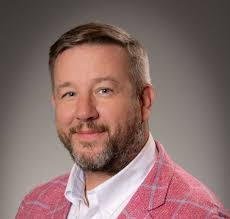 Devin Hogan's Instagram, Twitter & Facebook