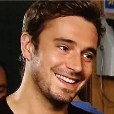 Farnworth was brought up just outside halifax in hebden bridge, west yorkshire, but moved to sidmouth in devon when he was fifteen. Oliver Farnworth Fans The Girl On The Train Interviews Facebook