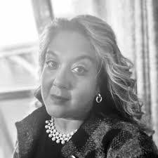 Lorena Duenas's Instagram, Twitter & Facebook