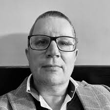 Amazon.com: Chris Rowell: books, biography, latest update