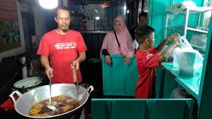 Yuk, coba bikin bakwan pontianak ini di rumah! Bakwan Pontianak Kisah Awal Suksesnya Bermula Disini