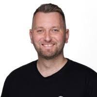 Adam Galli's Instagram, Twitter & Facebook