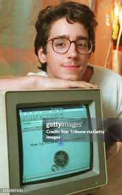 Roger Davidson, 16-year-old movie critic who publishes reviews