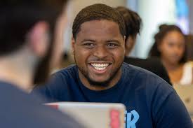 The 2024 Henry W. Bloch School of Management Alumni Award winner is Julia  Terenjuk (MBA '00). Julia is the CEO and Co-Founder of Creative Capsule,  where she celebrated 20 years this past