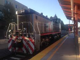 Saw One Of Our Caltrain Yard Engines Out At San Jose Diridon After Rescuing A Stalled Locomotive This Is 503 Out Of Cemof In S Vintage Train Train Suburban