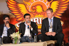 Sunrisers hyderabad owner kalanithi maran with his wife and daughter (centre). New Ipl Franchise Eyes Sponsors
