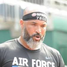 Julio (@julio_negron97)