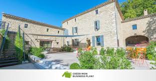 Chambres d'hôtes et gîtes à beaune, la terre d'or offre dans un cadre exceptionnel, 5 chambres d'hôtes et 2 gîtes sur les hauteurs de beaune, au dessus des vignes. Comment Ouvrir Une Chambre D Hote