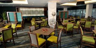 Holiday inn express® london heathrow terminal 5 is ideally located close to the major motorways. Airport Hotel Holiday Inn Express London Heathrow T5