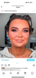 Certified lash technician accepting new clients