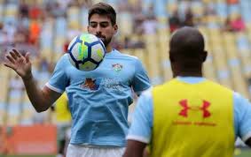Uma provável escalação do santos é a seguinte: Novo Zagueiro Do Fluminense Luan Peres Virou Beque Apos Improviso Fluminense Ultimas Noticias Videos Onde Assistir E Proximos Jogos