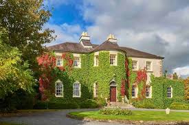 Galway Georgian Castle Castles For Rent In Caherlistrane Castle Rental Ireland Holiday Holiday Home