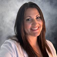 Sheri Hayes's Instagram, Twitter & Facebook