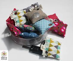 Porte Cle Chute De Tissu Tutos Couture Accessoires Projets De Couture