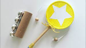 Estos proyectos, además de ser entretenidos y económicos, son simples de hacer. Instrumentos Musicales Con Material Reciclado Musica Infantil Manualidad Facil Para Ninos Youtube