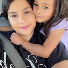 Cassandra Fawcett's Instagram, Twitter & Facebook