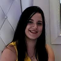 Vivian Maria's Instagram, Twitter & Facebook