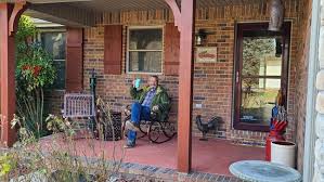 California has 25.5 million acres of farm and ranch land, and the average farm size was 329 acres in 2015. Why Are People Are Leaving California In Record Numbers Kmph