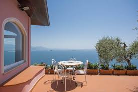 The serri rowell team with sea villa realty is an enthusiastic and marketing savvy team out of north san diego! Charming Luxury Villa With Swimming Pool Overlooking The Ligurian Sea Italia Curacao Sotheby S International Realty