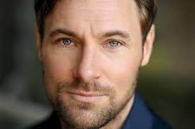 Tickets flying out for hugely popular annual Mansfield pantomime as more  cast members confirmed