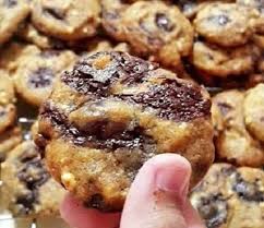 Resepi biskut choc chip chewy ala subway ini disumbangkan oleh aliza azwan menerusi facebook. Chewy Chocolate Chip Cookies Ala Subway Yang Sedap Garis Masa