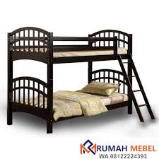 Dipan anak tingkat duco memiliki tampilan simpel dengan design minimalis yang terbuat dari bahan baku kayu mahoni yang kami sempurnakan dengan finishing yang dapat di custom,dipan anak murah ini kami tawarkan dengan harga yang relatif terjangkau yang pasti lebih murah dari kota anda,kami juga membuat berbagai macam jenis mebel jepara lainya dengan kwalitas export. Dipan Tingkat Kayu Harga Murah Berkualitas Rumah Mebel