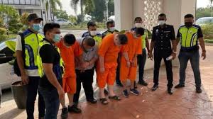 ( haresh mahadevan & co. Pukul Bodyguard Puasa Ahli Perniagaan Didakwa Dengan Lima Pertuduhan