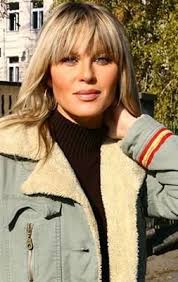 Za sebou už má šest filmů a dva seriály, přesto při natáčení své nejnovější třetí. Simona Krainova Simona Krainova Picture 36912951 253 X 400 Fanpix Net