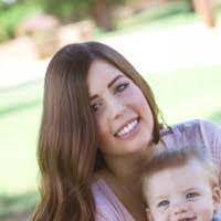 Jessica Mcpeak's Instagram, Twitter & Facebook