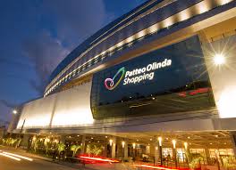 Para o cidadão significa facilidade do cadastro através da ampliação dos canais online, além de mais informação e maior segurança na hora de receber a sua vacina. Idosos Acima De 85 Anos Poderao Ser Vacinados No Shopping Patteo Olinda Local Diario De Pernambuco