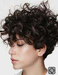 Trilussaparrucchiera Forli Haircuts For Curly Hair Curly Hair Styles Naturally Curly Hair Styles