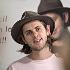 Albert Dyrlund død: Reaktionerne vælter ind