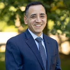 Merrill Lynch Financial Advisor Terence Hunt, 45 William St, Ste 100,  Wellesley Hills, MA 02481, US