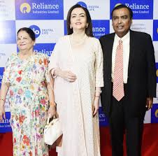 Mukesh-Nita Ambani with Akash Ambani and Shloka Mehta attend Reliance AGM  event. See pics | IndiaToday