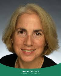 This week we're celebrating Brenna Thomas's two years at Tom O'Connor  Consulting Group! As Search Consultant, Brenna partners closely with our  clients