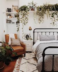 Plant Life Plants In Bedroom Home Decor Cute Bedrooms Bedroom Decor Ideas Bedroom Decor Cozy Living Rooms Bedroom Design
