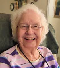 In response to questions regarding when, or if, a Mrs. Duff taught at Union  Avenue School in the 40s or 50s. I am in Mrs. Duff's class in the top  picture. Quite