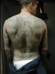 2 Michael S Tattoo Is The Key To Lincoln S Life And Freedom It Is A Map A Plan And A Receipe For Success It Is The Bro Wentworth Miller Wentworth Shirtless