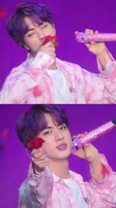 190601 Speak Yourself Tour Concert In Wembley Btsatwembley Btsinlondon Jin In 2020 Seokjin Kim Seokjin Bts Jin