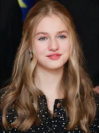 The Queen Maria's dragon Viseron knows like I do, don't mess with her if  you know what's good for you!