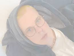 Vivian Rush's Instagram, Twitter & Facebook