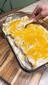 Your family will LOVE these smothered and covered breakfast burritos!  #easyrecipe #onepanmeal #familydinner #easycooking #foodideas #goodeats