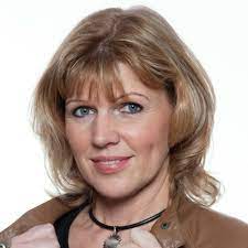 Youtube die toten hosen ich bin die. Sabine Fruhen Filialleiterin Filiale Monchengladbach Sparda Bank West Eg Xing
