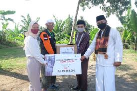 Check spelling or type a new query. Bmwcci Gandeng Dompet Dhuafa Salurkan Bantuan Rp 19 95 Juta Untuk Guru Ngaji Halaman All Kompas Com