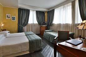 Free wifi is offered to guests, and rooms at rome best western offer a flat screen tv, air conditioning, and a refrigerator. Hotel Villafranca Rom Die Besten Angebote Mit Destinia